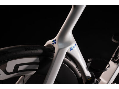 Colnago Y1RS Disc 2025 Carbon TT Aero Frameset White & Blue Decal click to zoom image