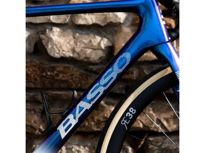 Basso Diamante Spectrum White Frameset click to zoom image
