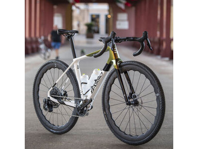 Basso Palta White Poseidon Frameset click to zoom image