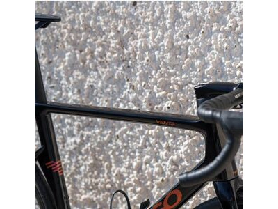 Basso Venta R 105 12x/MCT Magma Black Bike click to zoom image