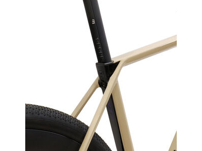 Basso Palta III GRX DI2 With Fuga Carbon Integrated Bar click to zoom image