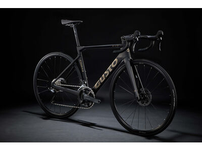 Gusto Cobra EVO Elite - Shimano 105 12 Speed  click to zoom image