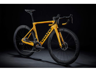 Gusto Cobra EVO Pro TE - Shimano Ultegra Di2 12 Speed  click to zoom image