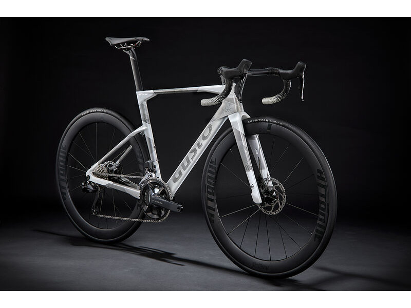 Gusto GTR Sport TE - Shimano 105 Di2 12 Speed click to zoom image