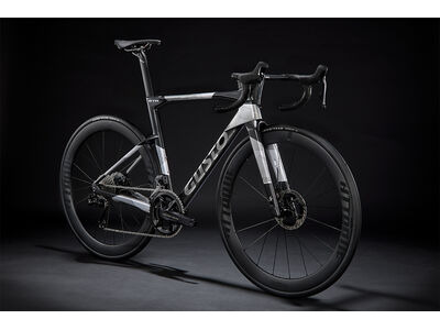 Gusto GTR Max - Shimano Dura Ace Di2 12 Speed